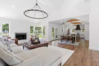 21 Myrtle Bank Road, Hilton Head Island, SC 29926 - Photo 8