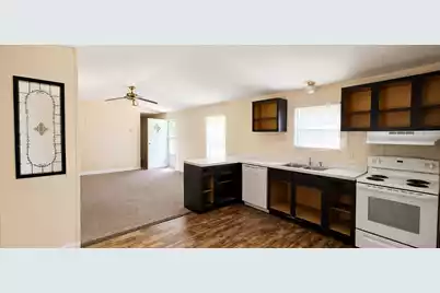211 Hayden Street, Walterboro, SC 29488 - Photo 2