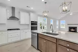 783 Maynard Ln, Summerville, SC 29486 - Photo 10