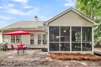 621 Beverly Drive, Summerville, SC 29485 - Photo 16