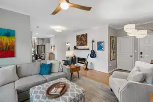 250 Seven Farms Drive, Charleston, SC 29492 - Photo 6