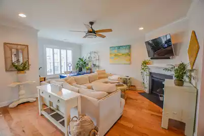 1596 Prince Edward Street, Mount Pleasant, SC 29464 - Photo 4
