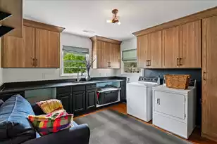 739 Shamrock Ln, Charleston, SC 29412 - Photo 30
