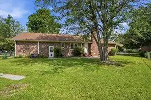 101 Hanover Ct, Summerville, SC 29485 - Photo 14