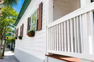 33 Sheppard St, Charleston, SC 29403 - Photo 1