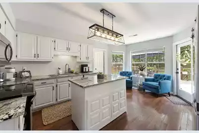 635 Fishermans Bend, Mount Pleasant, SC 29464 - Photo 8