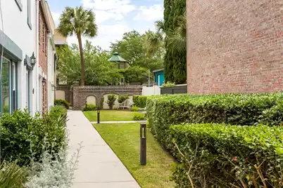 20 Charlestowne Court, Charleston, SC 29401 - Photo 8