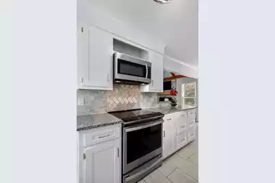 27 Westside Drive, Charleston, SC 29412 - Photo 16