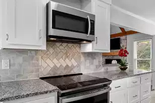 27 Westside Dr, Charleston, SC 29412 - Photo 16