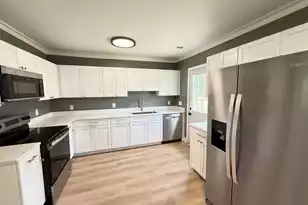 2306 Kent, North Charleston, SC 29405 - Photo 6