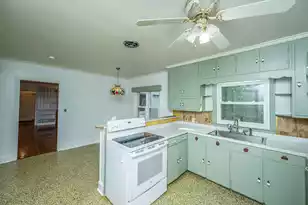 10409 Cottageville Hwy, Cottageville, SC 29435 - Photo 20