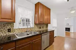 5 Bull St, Charleston, SC 29401 - Photo 22