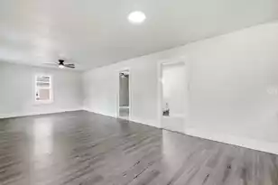 513 Warren St, Walterboro, SC 29488 - Photo 6