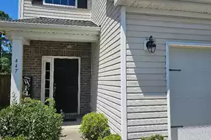 447 Whispering Breeze Ln, Summerville, SC 29486 - Photo 2