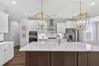 429 Rowley Lane, Summerville, SC 29486 - Photo 6