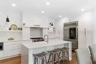 89 Ashley Ave, Charleston, SC 29401 - Photo 10
