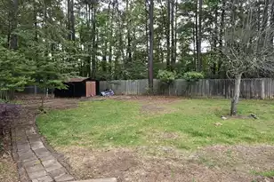 407 Hunt Ct, Goose Creek, SC 29445 - Photo 4