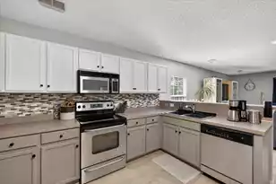119 Tyron Rd, Summerville, SC 29483 - Photo 14