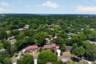 18 Old English Dr, Charleston, SC 29407 - Photo 8
