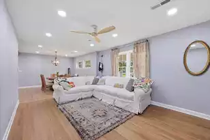 400 Forest Cir, Summerville, SC 29483 - Photo 4