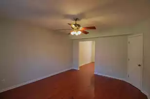 21 Hester St, Charleston, SC 29403 - Photo 2
