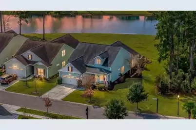 403 Four Seasons Boulevard, Summerville, SC 29486 - Photo 2