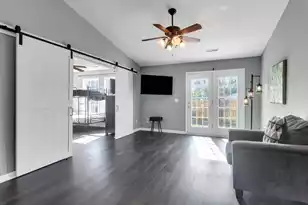 329 Reagan Dr, Summerville, SC 29486 - Photo 12