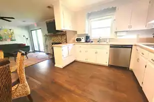 1149 Bradford Ave, Charleston, SC 29412 - Photo 6
