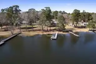 2222 Lakeshore Dr, Manning, SC 29102 - Photo 6