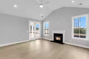 749 Maynard Ln, Summerville, SC 29486 - Photo 20