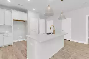 733 Maynard Ln, Summerville, SC 29486 - Photo 10