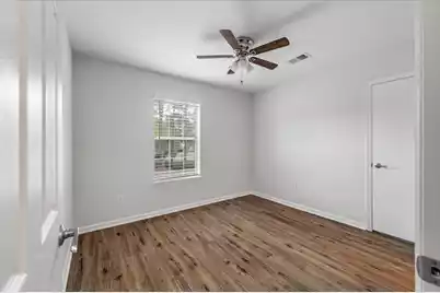 1394 Point Drive W, Mount Pleasant, SC 29466 - Photo 30