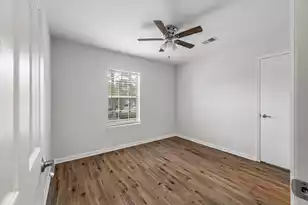 1394 Point Dr W, Mount Pleasant, SC 29466 - Photo 30