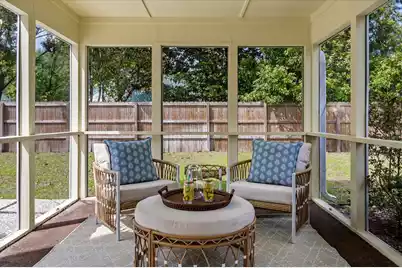 1394 Point Drive W, Mount Pleasant, SC 29466 - Photo 18