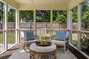 1394 Point Dr W, Mount Pleasant, SC 29466 - Photo 18