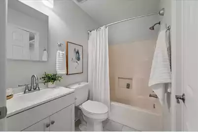 1394 Point Drive W, Mount Pleasant, SC 29466 - Photo 22