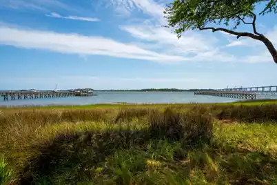 401 Wayfaring Point, Daniel Island, SC 29492 - Photo 38