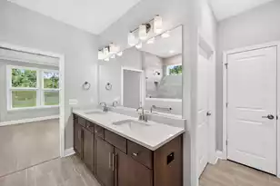657 Coral Bells Ln, Summerville, SC 29486 - Photo 20