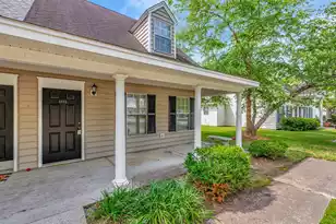 4834 Habersham Ln, Summerville, SC 29485 - Photo 2