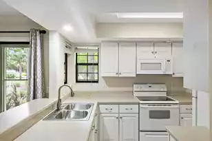 1852 Montclair Dr, Mount Pleasant, SC 29464 - Photo 8