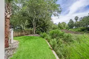 112 Middle St, Mount Pleasant, SC 29464 - Photo 48