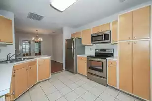 2054 Willowdale Ct, Mount Pleasant, SC 29466 - Photo 2