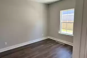 2553 Taylor St, North Charleston, SC 29406 - Photo 8