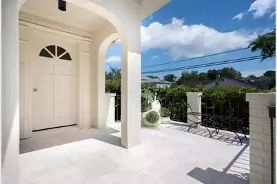 924 Ashley Avenue, Charleston, SC 29403 - Photo 2