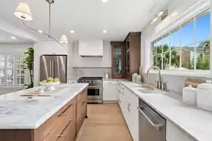 2 Gadsden St, Charleston, SC 29401 - Photo 18