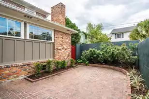 2 Gadsden St, Charleston, SC 29401 - Photo 50