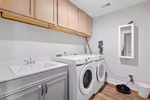 539 Cooper Village Ln, Mount Pleasant, SC 29464 - Photo 26