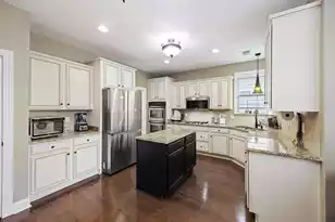 1011 Legacy Ln, Summerville, SC 29485 - Photo 8