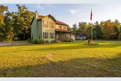 1594 Church Street E, Bonneau, SC 29431 - Photo 4