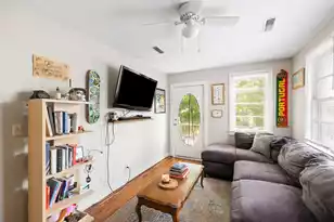 210 Line St, Charleston, SC 29403 - Photo 2